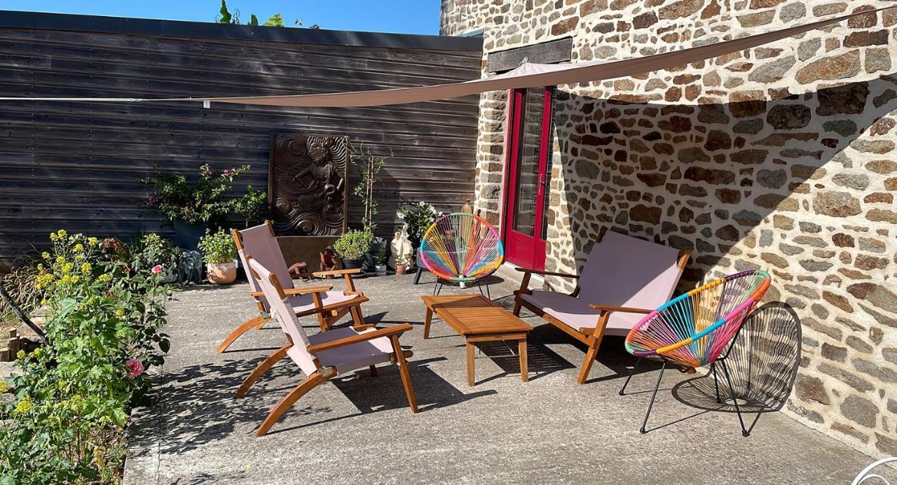 Chambres D'Hotes Saint-Hélen Екстериор снимка